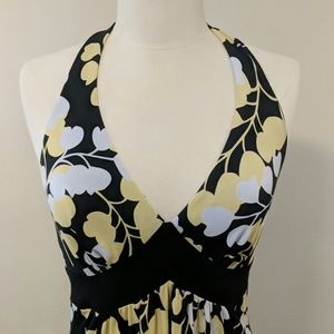 Floral print in yellow and white Sleeveless dress